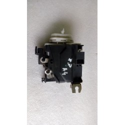 AUDI A4B5 ZAMEK DRZWI PRAWY...