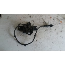 VW GOLF IV ZAMEK MASKI...