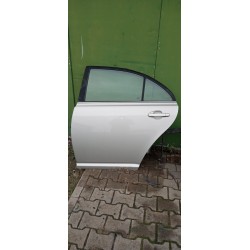 TOYOTA AVENSIS T25 DRZWI...
