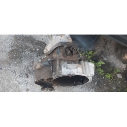 VOLKSWAGEN GOLF V 2.0 TDI...